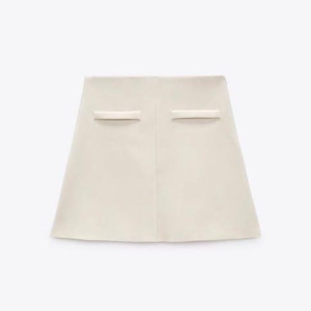 NWOT Zara beige cream faux suede mini skirt XS